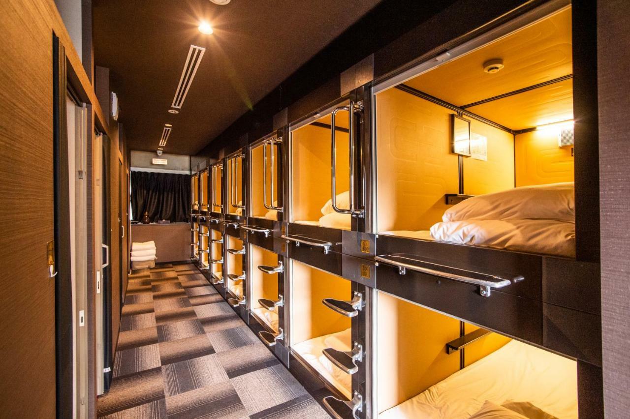 Capsule Hotel Hakodate Buitenkant foto